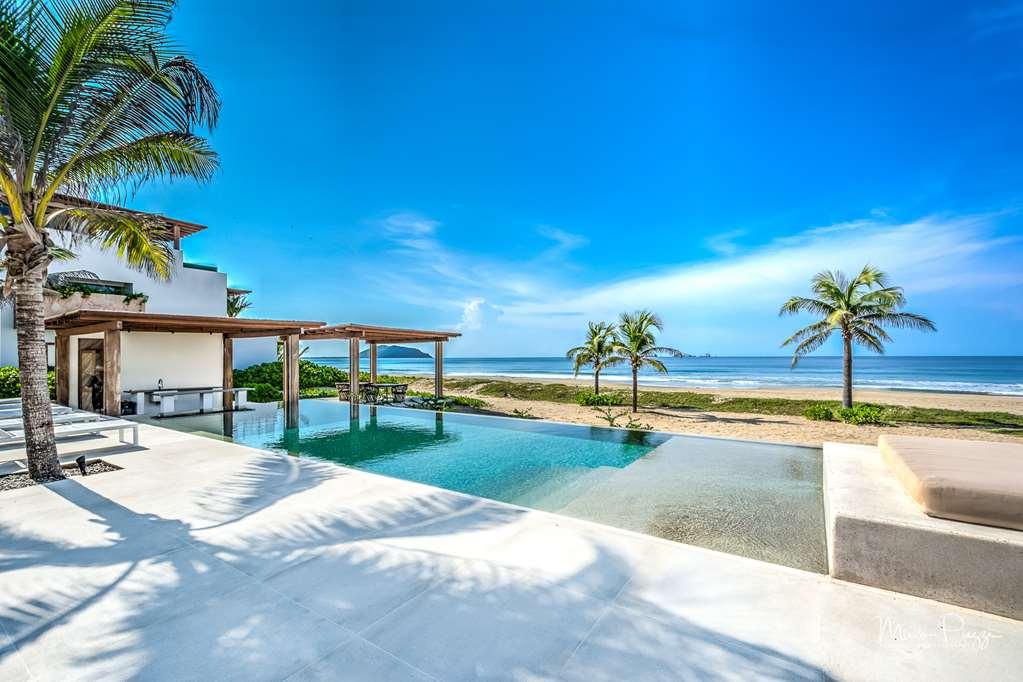 Marea Beachfront Villas Zihuatanejo Faciliteiten foto