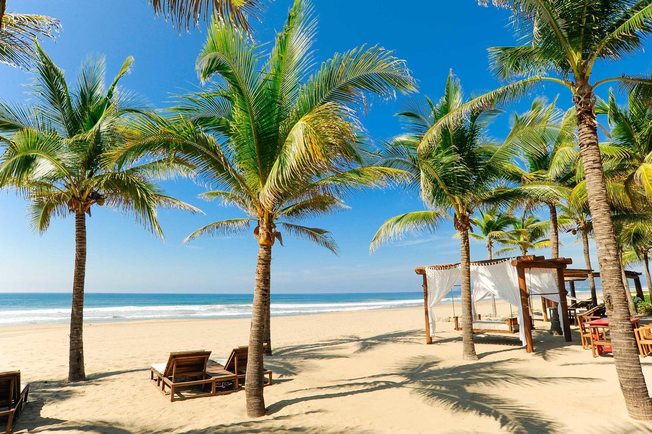 Marea Beachfront Villas Zihuatanejo Buitenkant foto